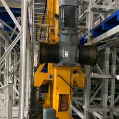 堆垛机一台多少钱