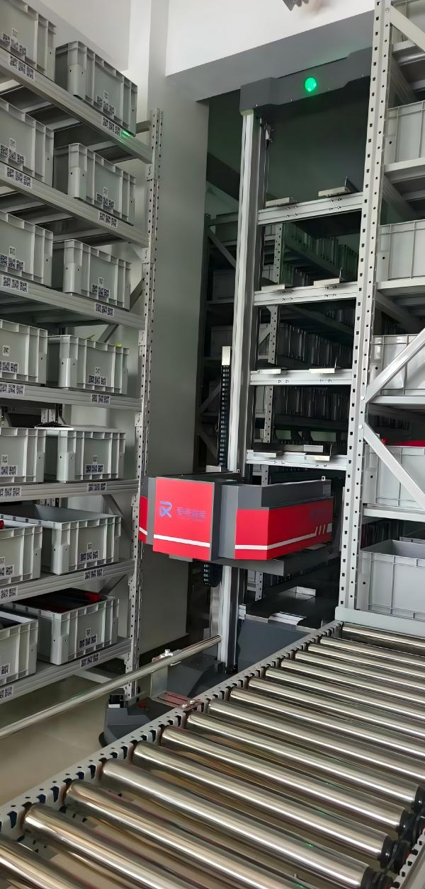 1759116108177503.jpg 航校3 (2)(1).jpg