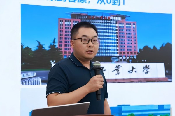 王总(1).jpg